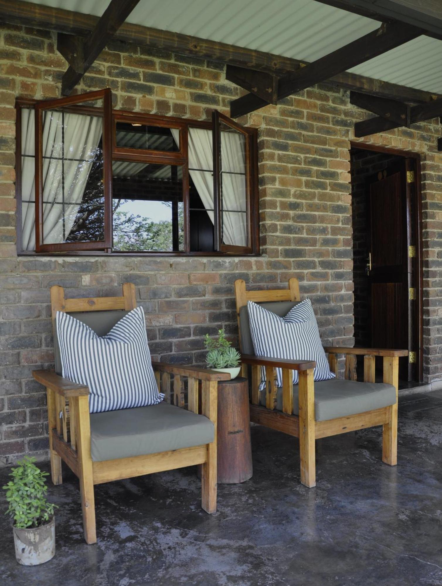 Grincourt B&B- With No Load Shedding ポロクワネ エクステリア 写真